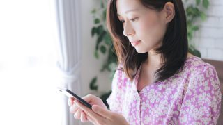シッターさんに依頼しよう。